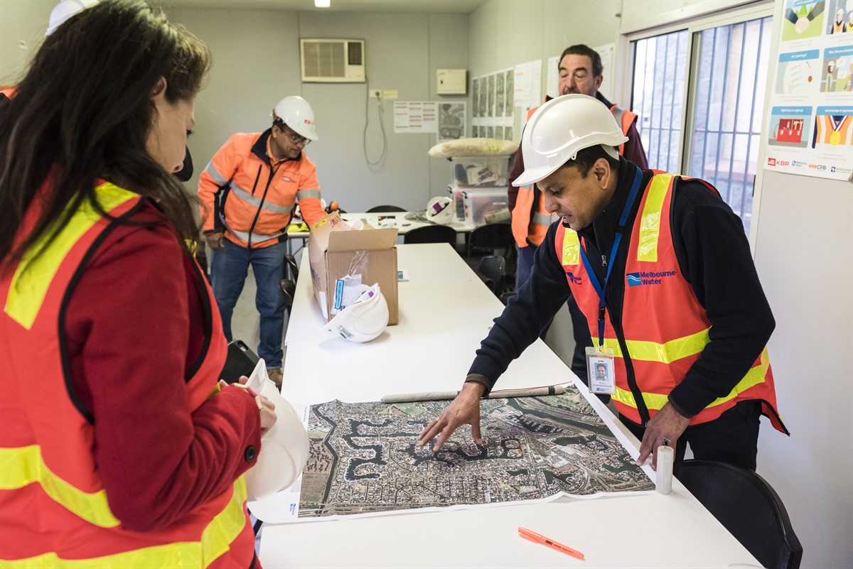 Employees collaborating on a project