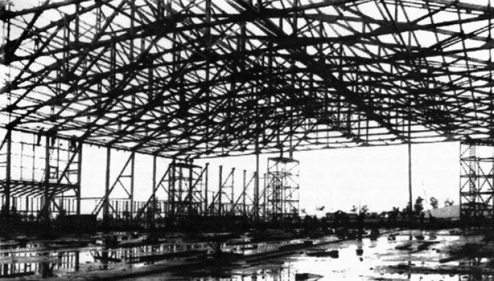 Werribee Hangar 2 1942 - Under Construction Courtesy of B-24 Liberator Museum  