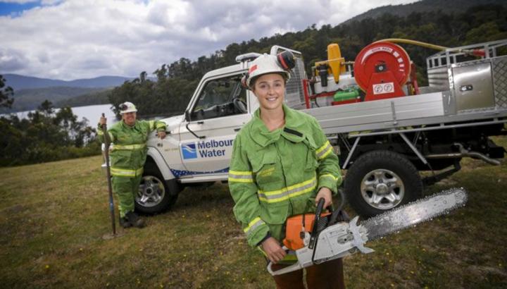 Teagan Morris (left) and Renelle Verkes, are firefighters with Melbourne Water.