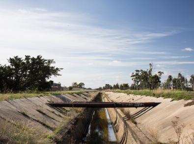 Picture of Williams Landing decommissioned sewer section showing bare concrete culvert